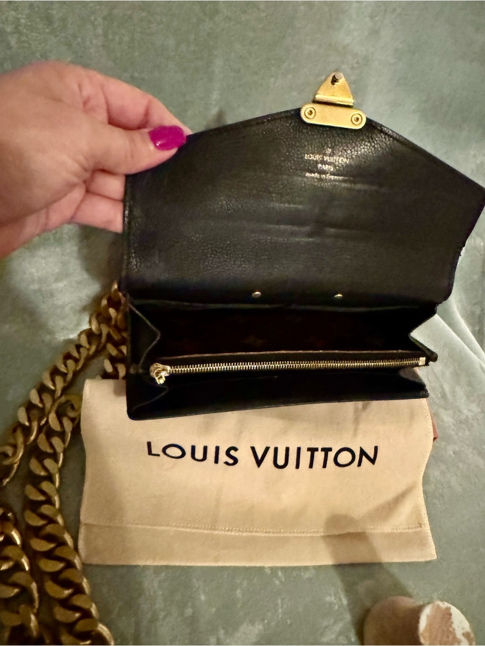 Louis Vuitton Black & Brown Wallet with Gold Hardware & crossbody chain - Picture 3 of 10